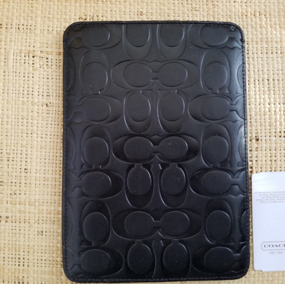 New "Coach" E-Reader Leather Case